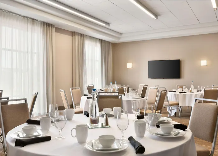 Hotel Four Points By Sheraton Medical Center