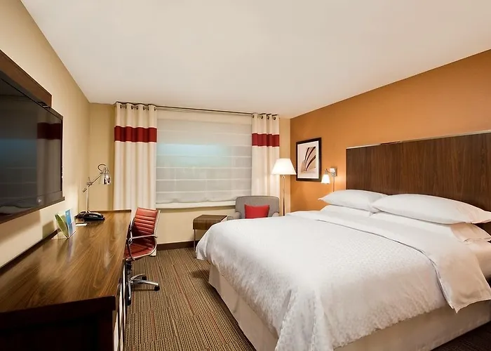 Four Points By Sheraton Medical Center Hotel 3*