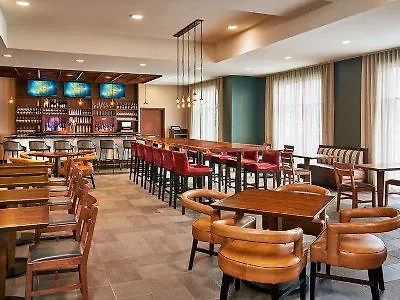 Four Points By Sheraton Medical Center Hotel 3*